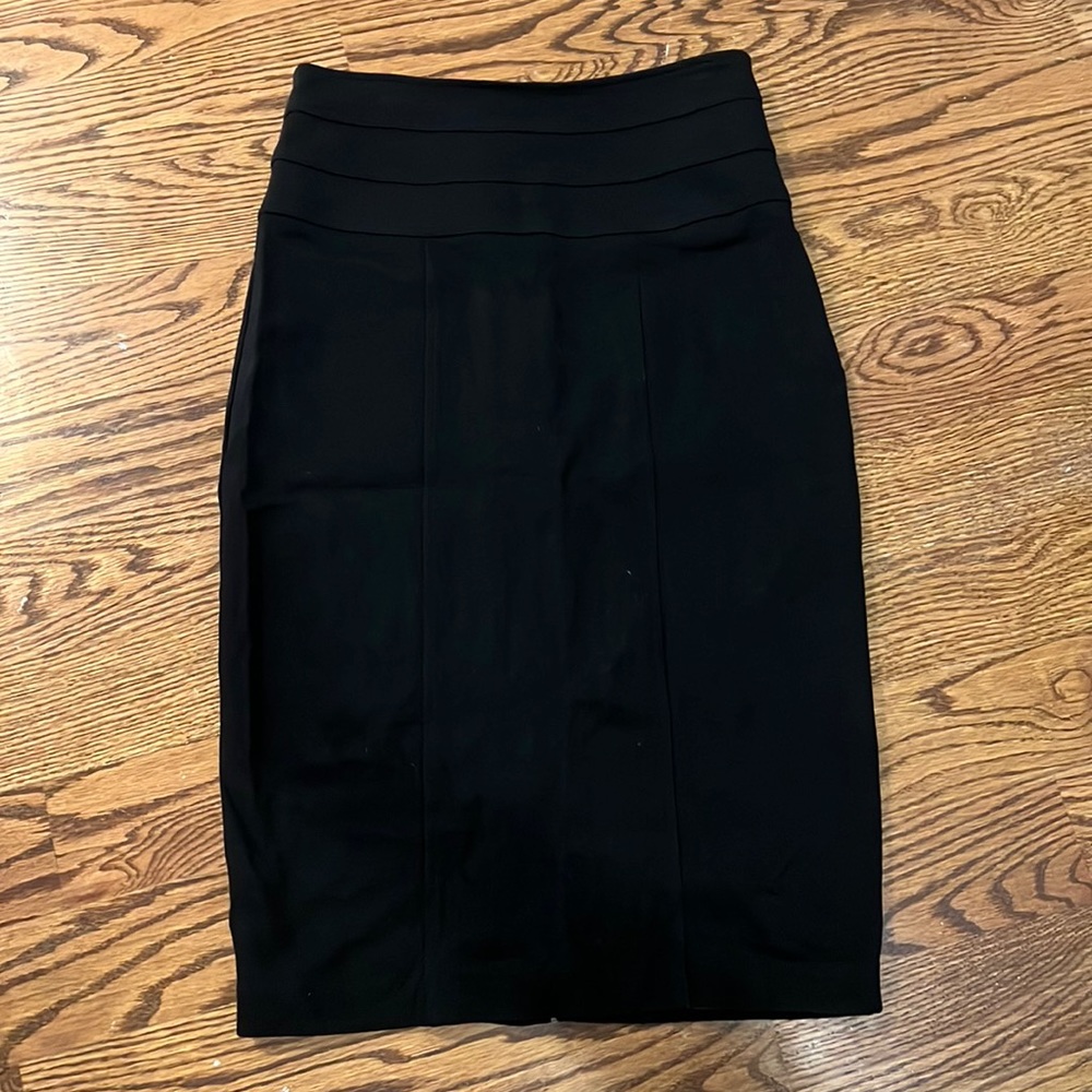Cabi 205 Black Zipper Pencil Skirt Size 4